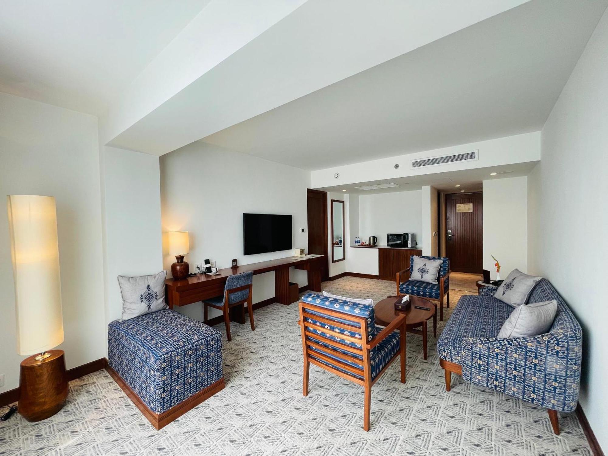 Peshawar Serena Hotel Bagian luar foto